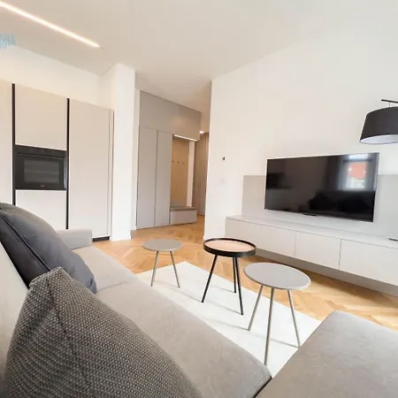 Apartment Carducci 29 Tirabora Short Rent